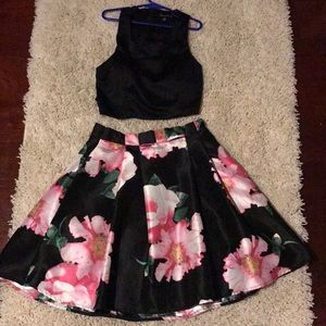 Two piece dress size 3 juniors